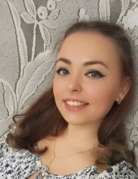 Ускова Полина